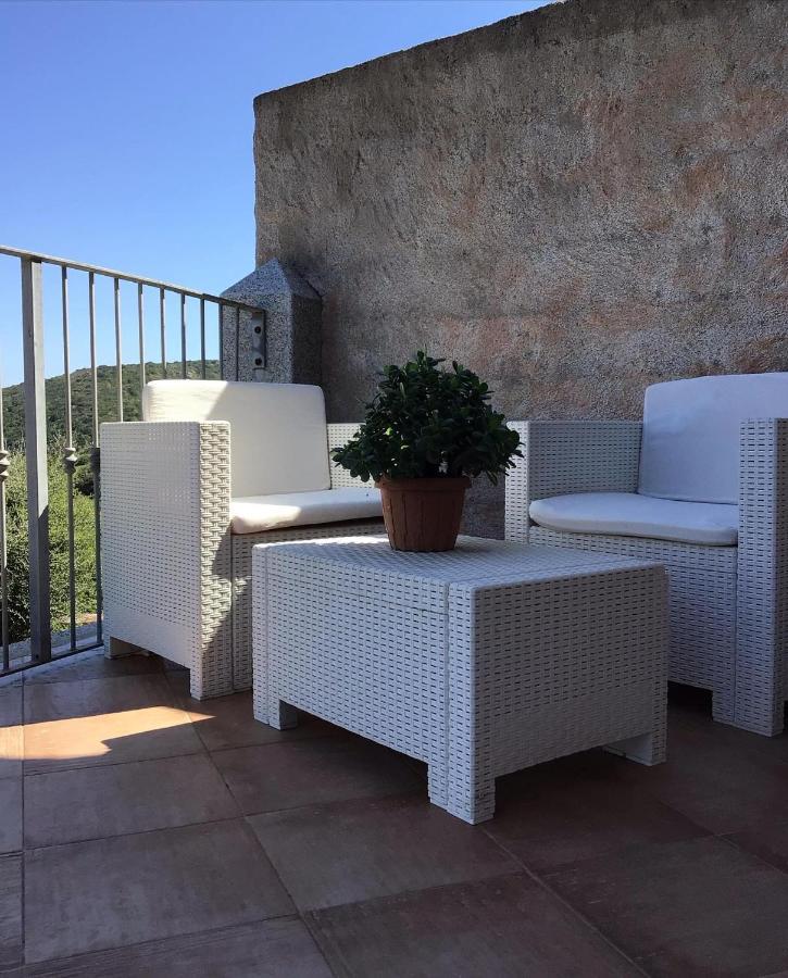 Agriturismo Lu Stabbiacciu Aglientu Eksteriør billede